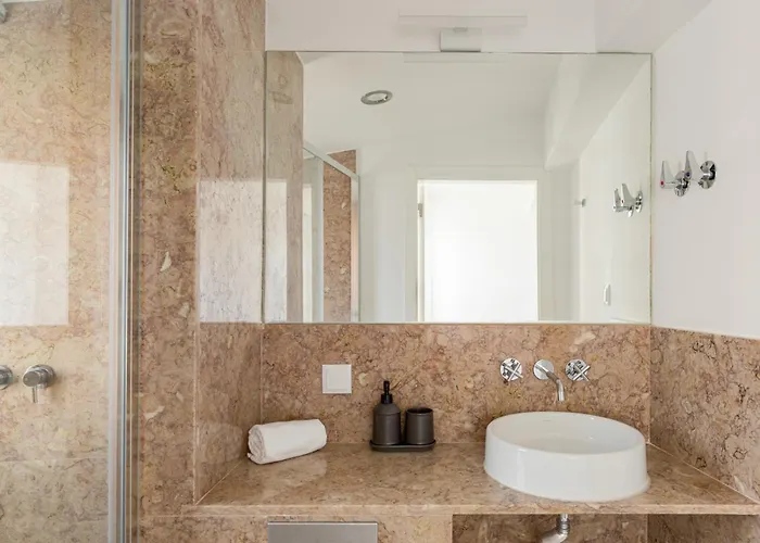 Apartment Calcada De Santo Amaro Lissabon