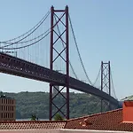 Calcada De Santo Amaro Lisboa