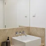 Calcada De Santo Amaro Apartmán *