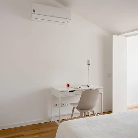 Calcada De Santo Amaro Appartement Lissabon
