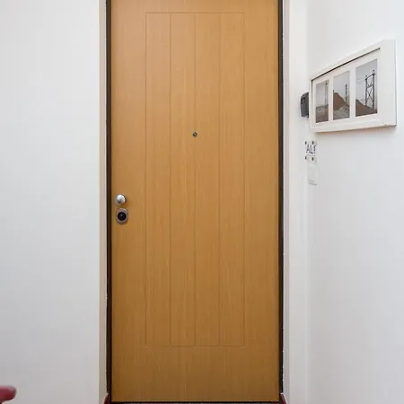 Calcada De Santo Amaro Appartement Lissabon