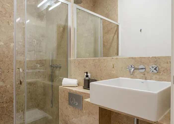 Calcada De Santo Amaro * Lisbon