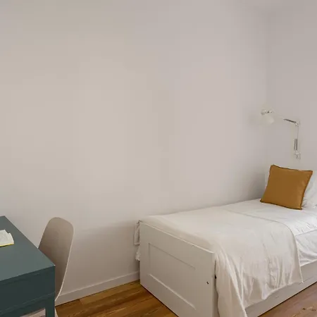 Calçada De Santo Amaro * Lisboa